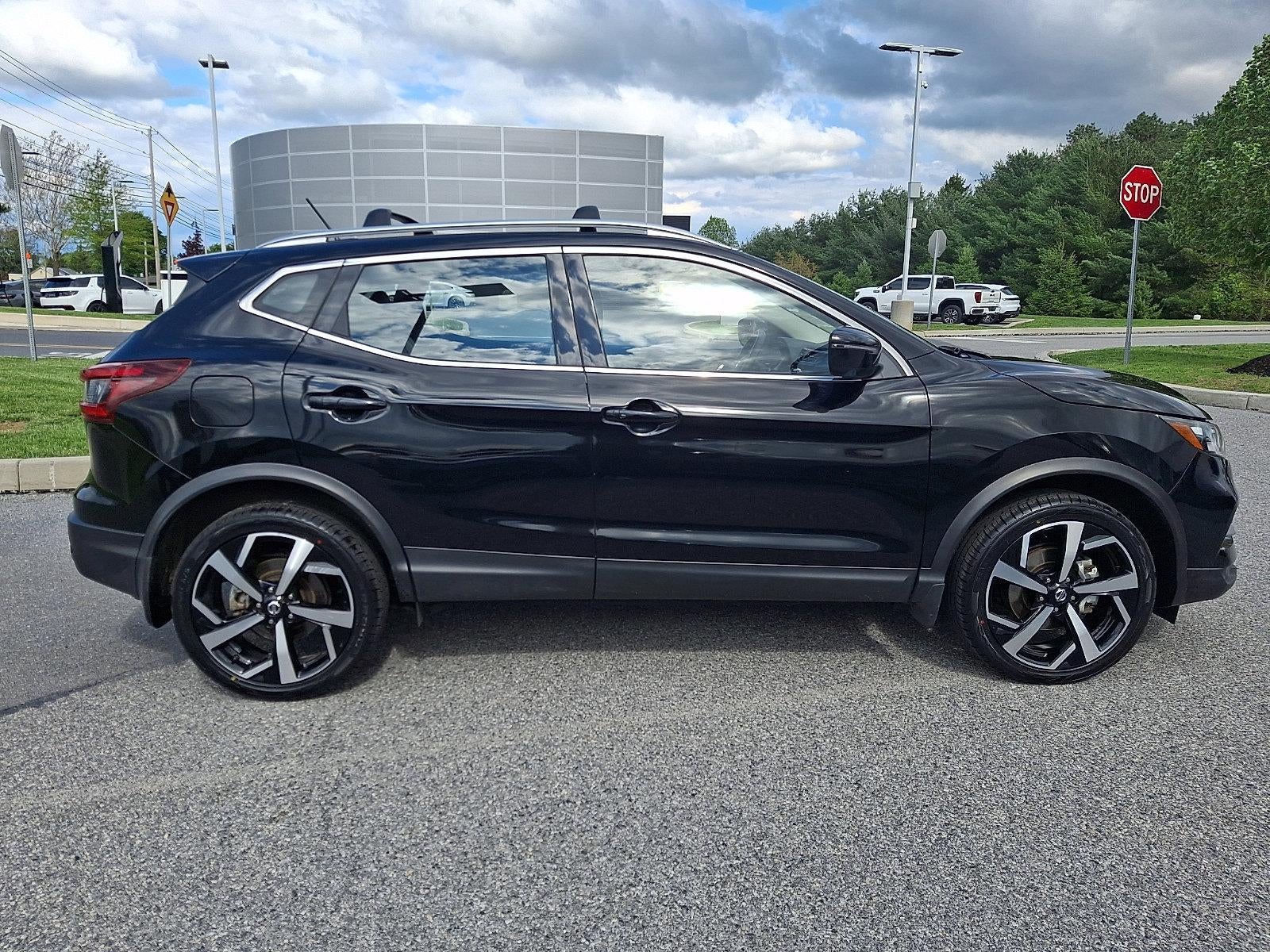 2022 Nissan Rogue Sport SL