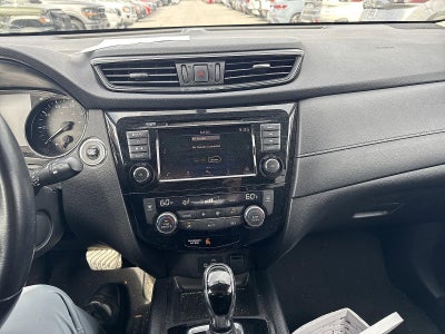 2018 Nissan Rogue AWD SV