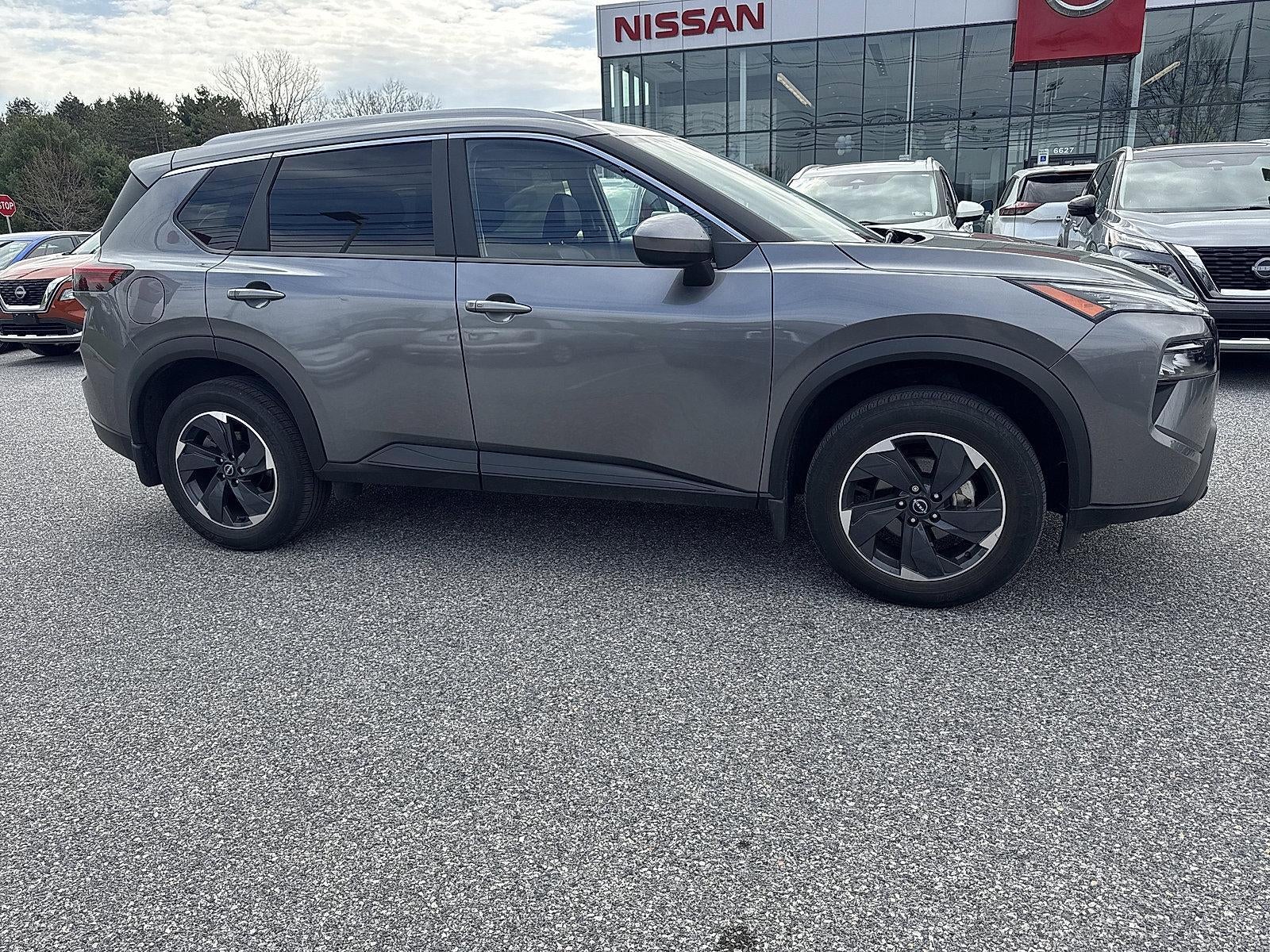 2024 Nissan Rogue SV