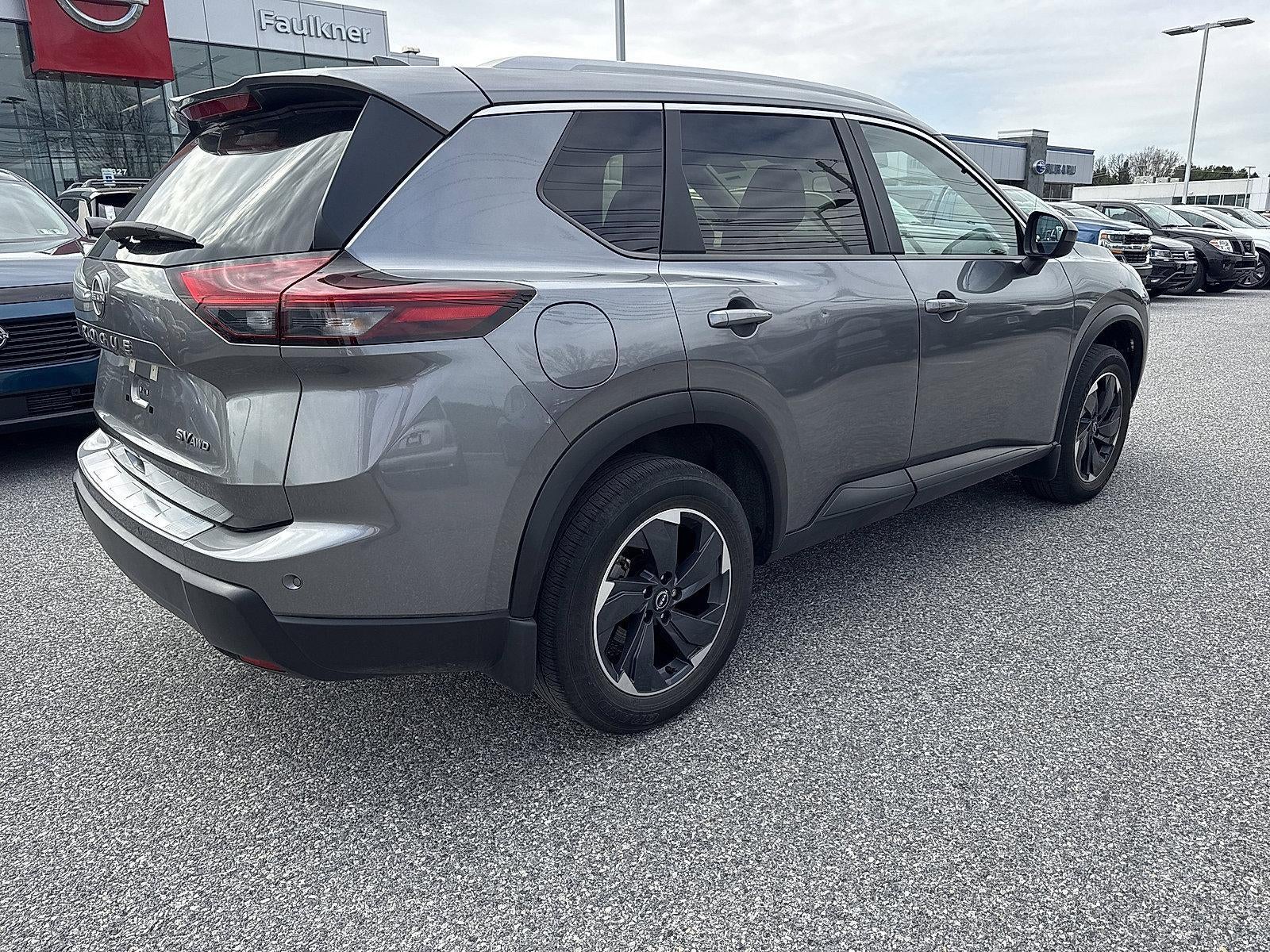 2024 Nissan Rogue SV