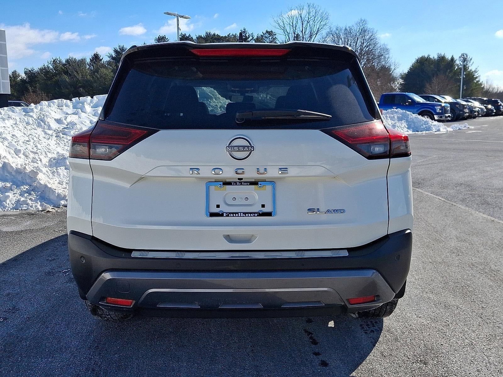 2023 Nissan Rogue SL