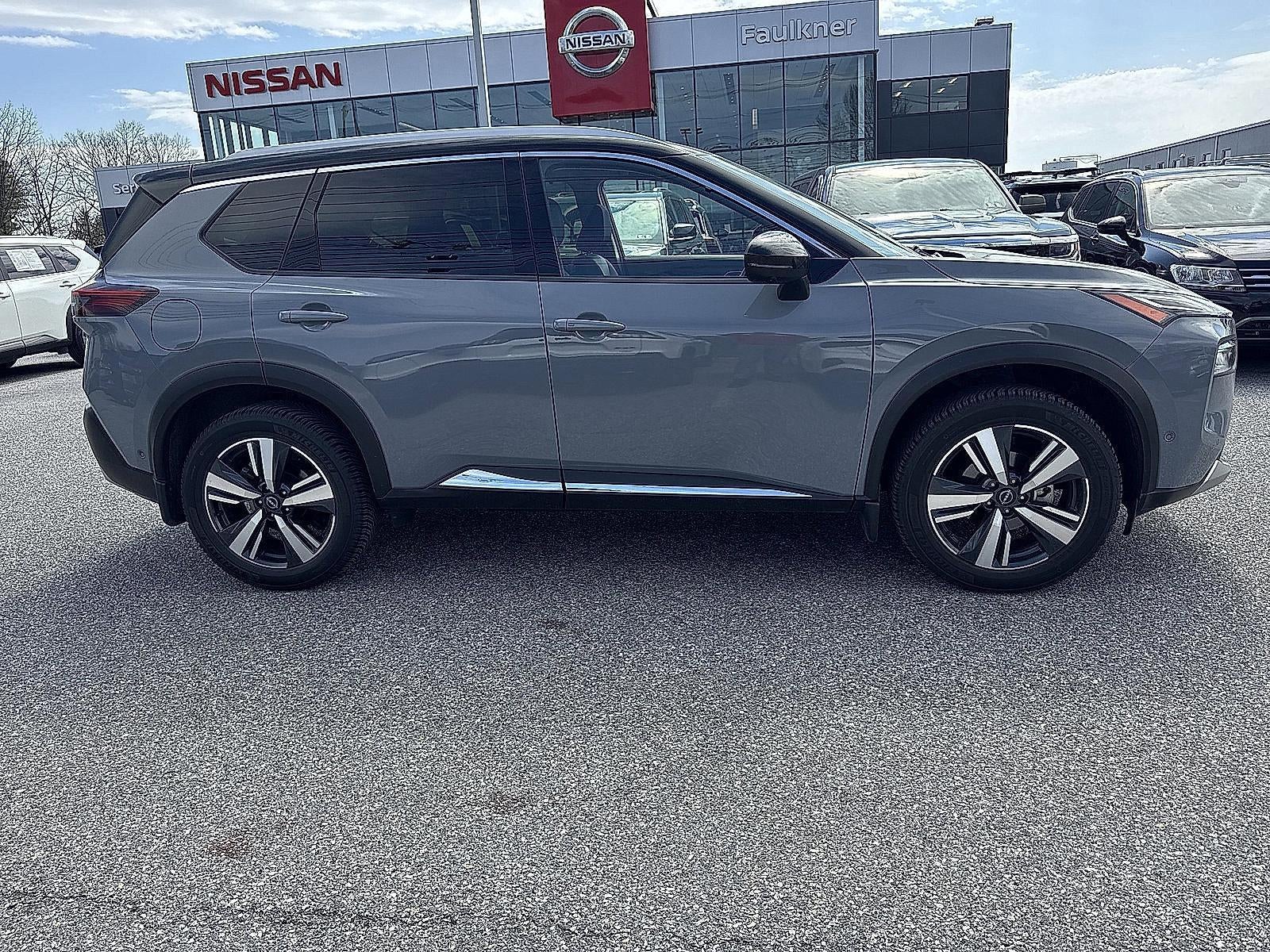 2023 Nissan Rogue AWD Platinum