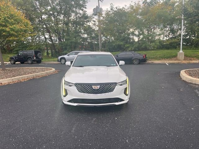 2023 Cadillac CT4 Luxury