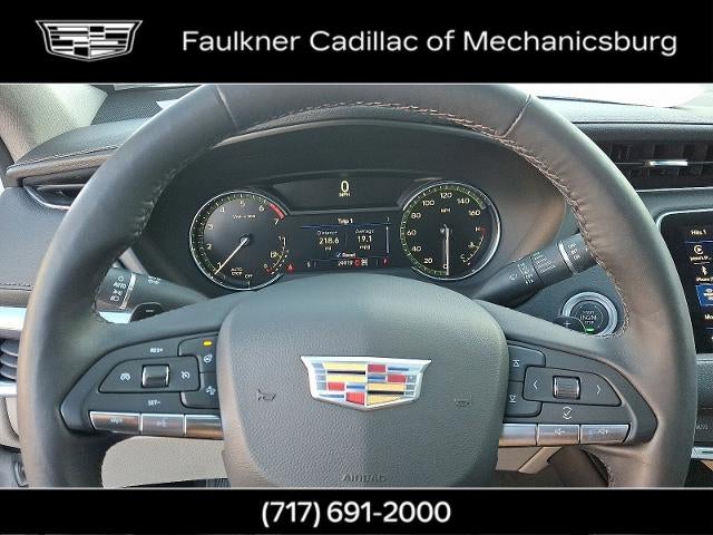 2023 Cadillac XT4 Luxury