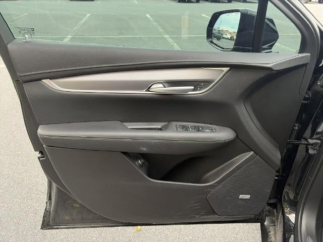 2025 Cadillac XT5 Luxury