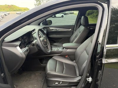 2025 Cadillac XT5 Luxury