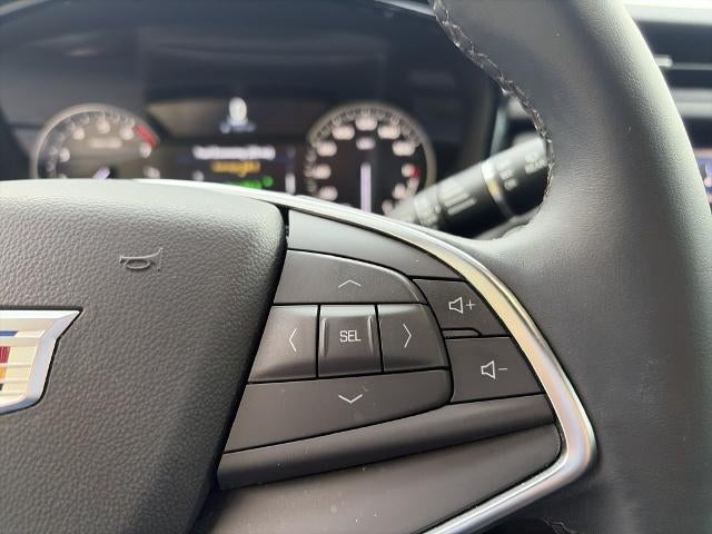 2025 Cadillac XT5 Luxury