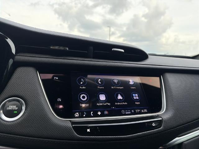 2025 Cadillac XT5 Luxury