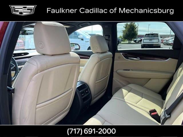 2017 Cadillac XT5 Luxury FWD