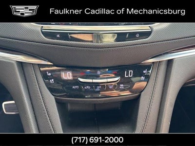 2022 Cadillac XT5 Sport