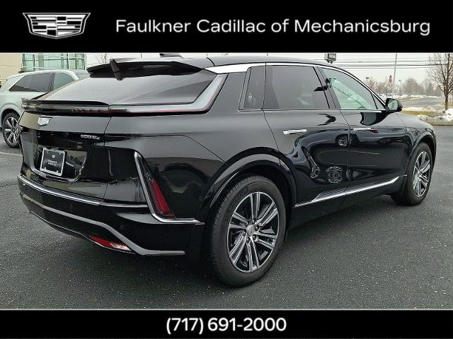 2024 Cadillac LYRIQ Luxury 1