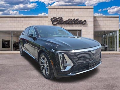 2024 Cadillac LYRIQ Luxury 1