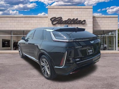 2024 Cadillac LYRIQ Luxury 1