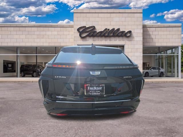 2024 Cadillac LYRIQ Luxury 1