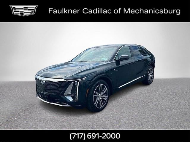 2024 Cadillac LYRIQ Luxury 2