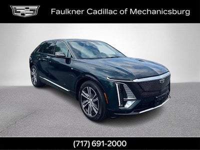 2024 Cadillac LYRIQ Luxury 2