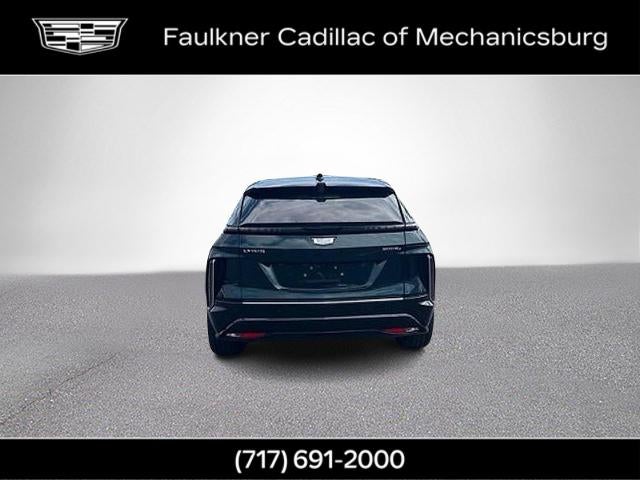 2024 Cadillac LYRIQ Luxury 2