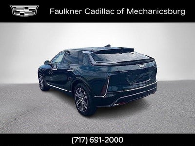 2024 Cadillac LYRIQ Luxury 2