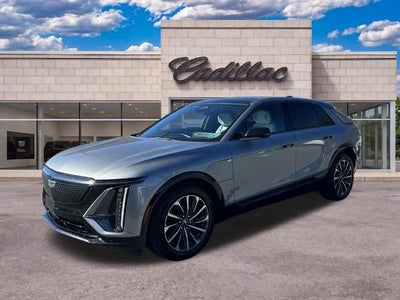 2024 Cadillac LYRIQ Sport 2