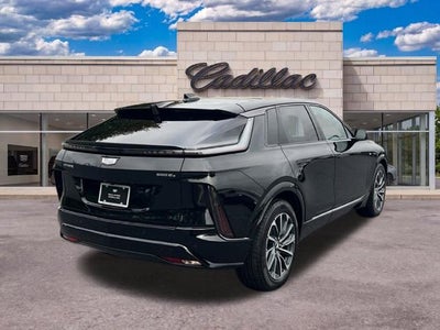 2024 Cadillac LYRIQ Sport 2