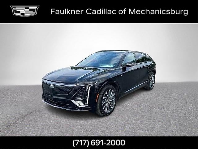2024 Cadillac LYRIQ Sport 2