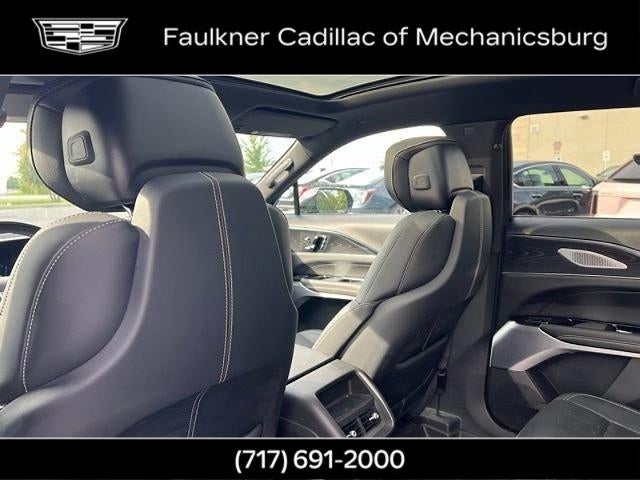 2024 Cadillac LYRIQ Sport 2
