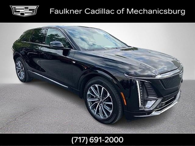 2024 Cadillac LYRIQ Sport 2