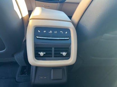 2024 Cadillac LYRIQ Sport 3