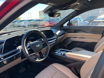 2024 Cadillac LYRIQ Sport 3