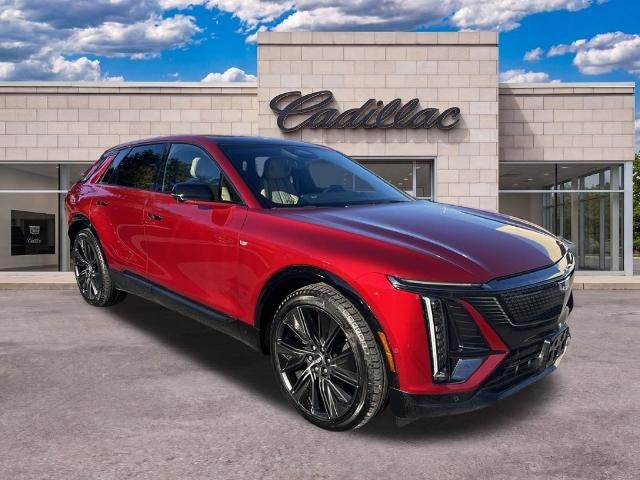 2024 Cadillac LYRIQ Sport 3