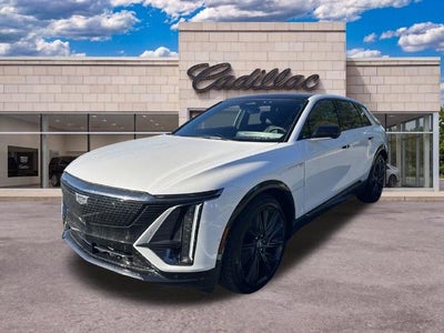 2024 Cadillac LYRIQ Sport 3