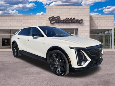 2024 Cadillac LYRIQ Sport 3