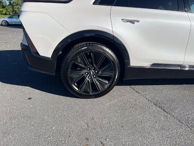 2024 Cadillac LYRIQ Sport 3