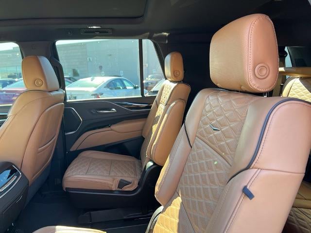 2022 Cadillac Escalade Premium Luxury