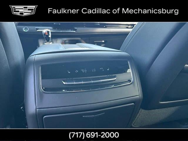 2023 Cadillac Escalade 4WD Sport Platinum