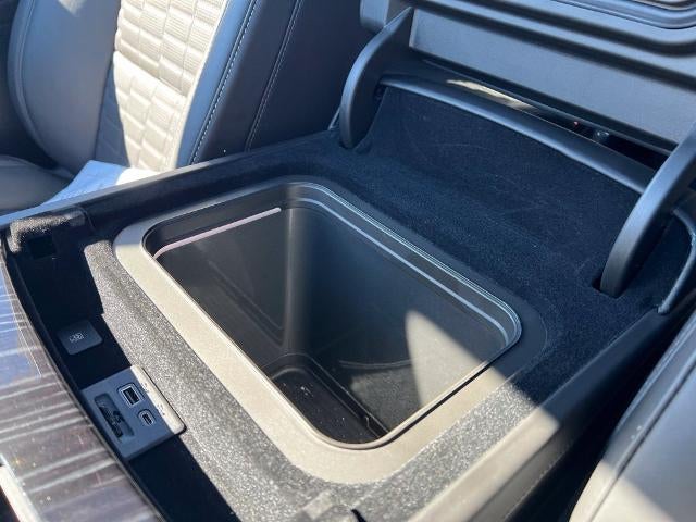 2023 Cadillac Escalade ESV AWD V-Series