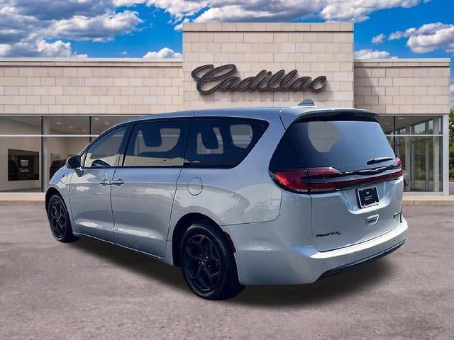 2022 Chrysler Pacifica Hybrid Limited