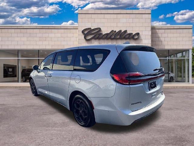 2022 Chrysler Pacifica Hybrid Limited