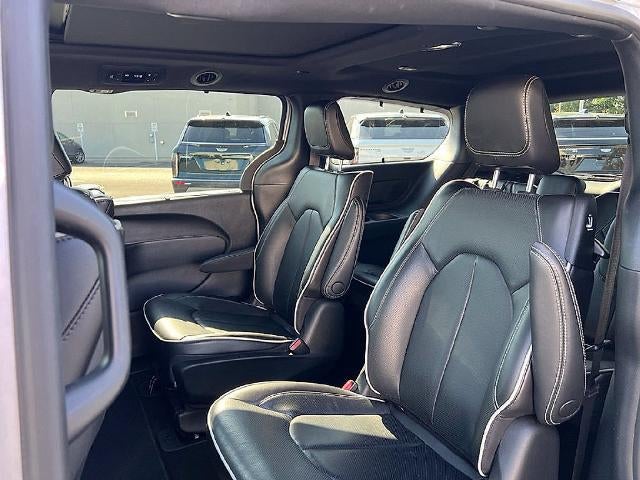 2022 Chrysler Pacifica Hybrid Limited