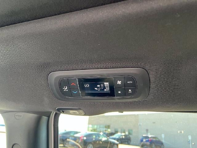 2022 Chrysler Pacifica Hybrid Limited