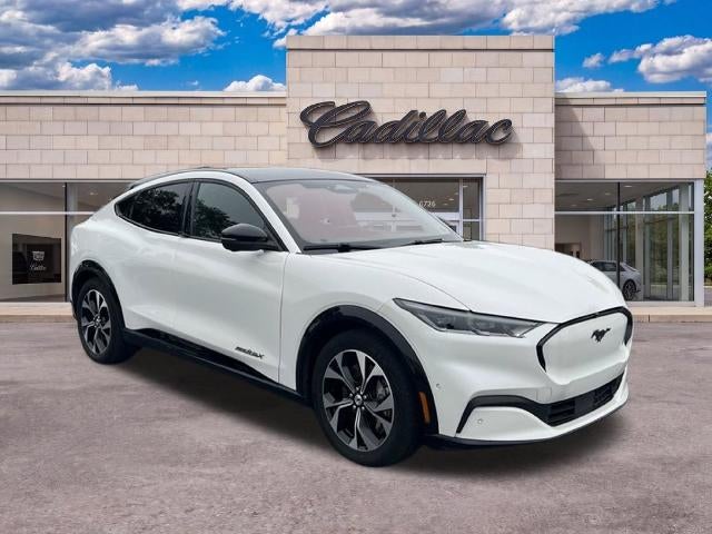 2022 Ford Mustang Mach-E Premium AWD