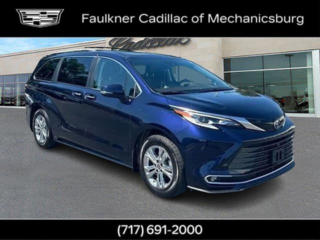 2023 Toyota Sienna Platinum