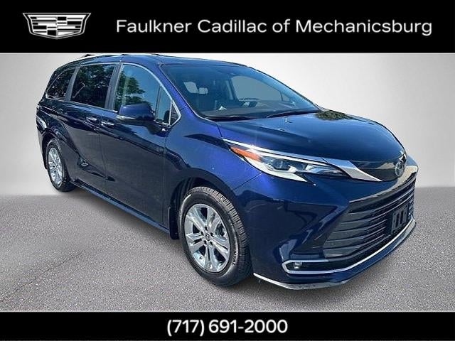 2023 Toyota Sienna Platinum