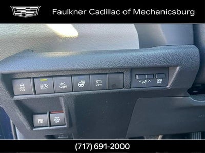 2023 Toyota Sienna Platinum