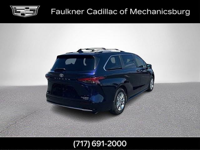 2023 Toyota Sienna Platinum