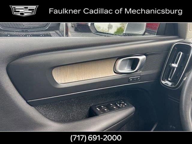 2019 Volvo XC40 Inscription